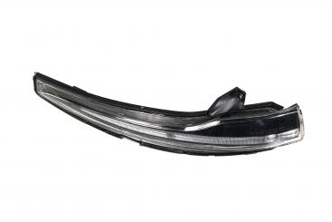 Housing color left outside mirror turn signal lamp: black 