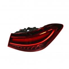Right rear lamp 
