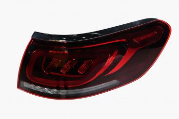 Right rear lamp 