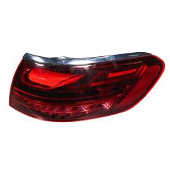 Right rear lamp