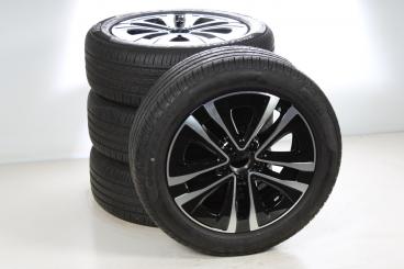 Summer Wheel and Tire Package Alloy 17 Inch with Pirelli Tires for B-Class 247, GLA-Class H247 and other, Original Mercedes-Benz