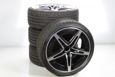 Summer Wheel and Tire Package Alloy 19 inch with Pirelli Tires for A-Class 177, Original Mercedes-AMG