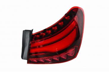 Right rear lamp 