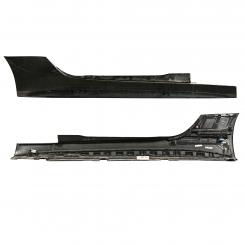 Right rocker panel