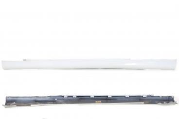 Door sill trim. LI AMG styling package 