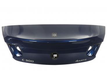 Trunk lid with hole for antenna 