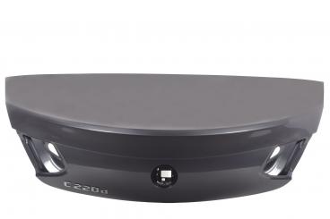 Trunk lid with hole for antenna 