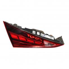 Left rear lamp 