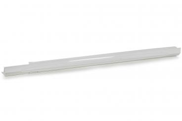 Door sill trim. left