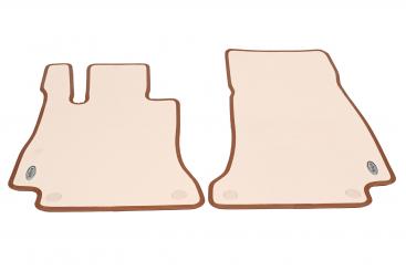 Floor mat set 