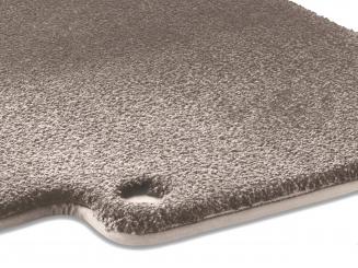 Floor mat set 