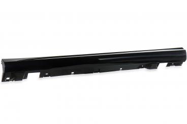 Door sill trim. LI 2 diagonal strut cutouts 