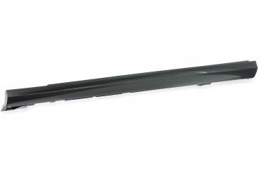 Door sill trim. LI 2 diagonal strut cutouts 