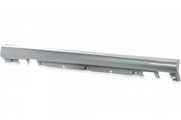 Door sill trim. RE 2 Diagonal strut cutout 