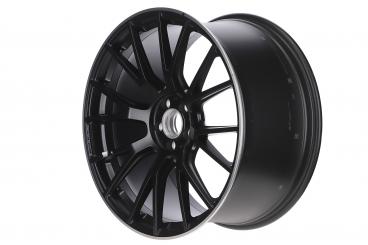 Aluminum rim AMG forged wheel with cross-spoke design 