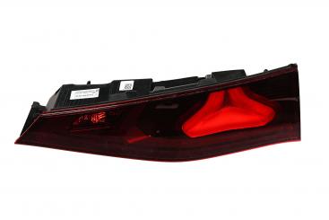 Right trunk lid rear lamp