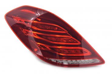 Left rear lamp 