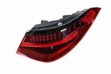 Right rear lamp 