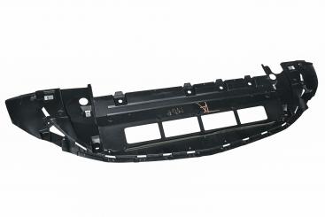 Lower engine cover 