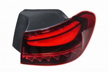 Right rear lamp 