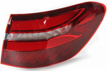 Right rear lamp 
