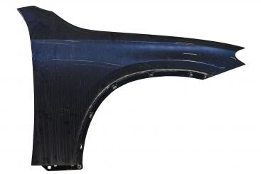 Right front fender 