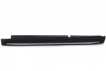 Left longitudinal member trim running board 