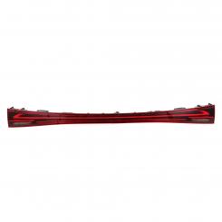 Center rear lamp