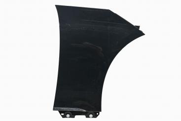 Right front fender 
