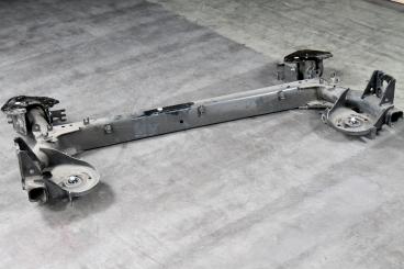 rear axle 