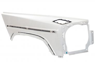 Right front fender 
