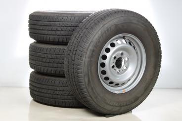 Wheel and tire assemblies Set 16 - inch steel MICHELIN Sprin 