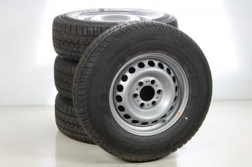 Wheel and tire assemblies Set 16 - inch steel CONTINENTAL Sprinter 907 