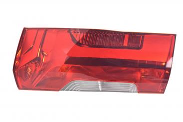 Left rear lamp 
