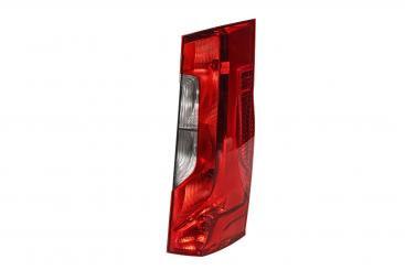Right rear lamp 