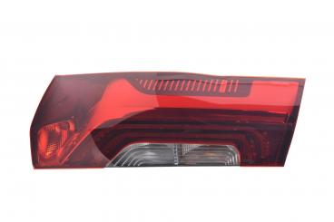 Left rear lamp 