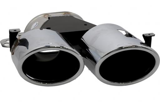 Tailpipe trim panel