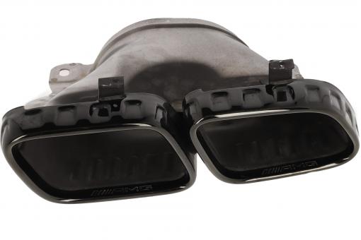 Tailpipe trim panel