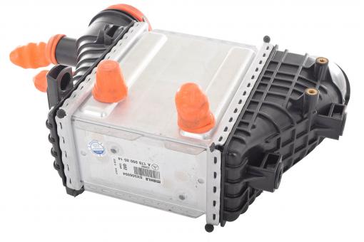 Right charge air cooler