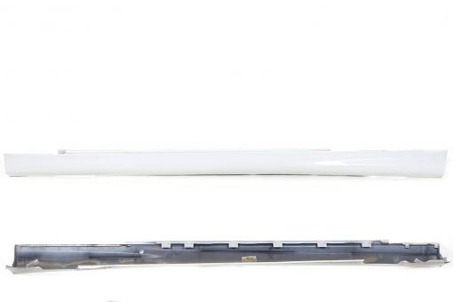 Door sill trim. LI AMG styling package 