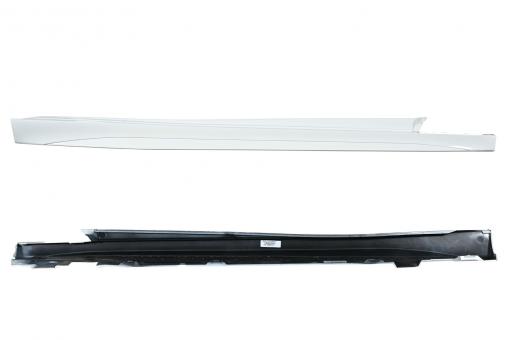 Right rocker panel 