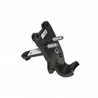 Left trailer hitch reinforcement