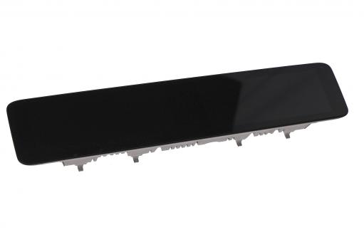 Widescreen instrument cluster