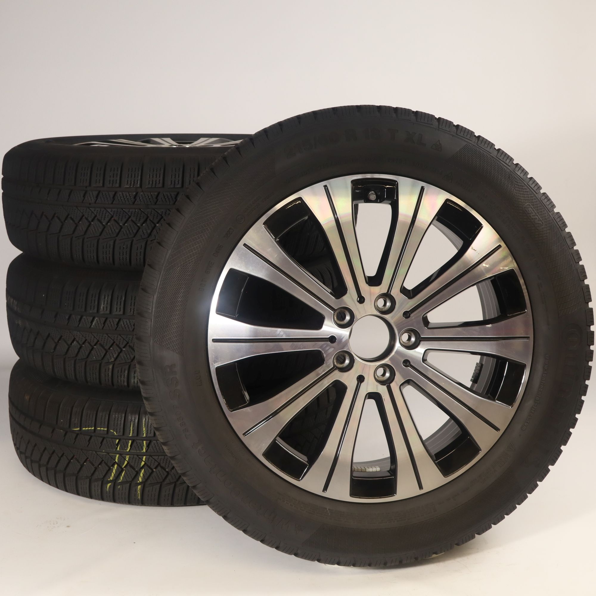 Mercedes-Benz 245/40 R18 スタッドレスセット　4/4口 Mercedes-Benz 245/40 R18 スタッドレスセット 4/4口 車 Mercedes-Benz