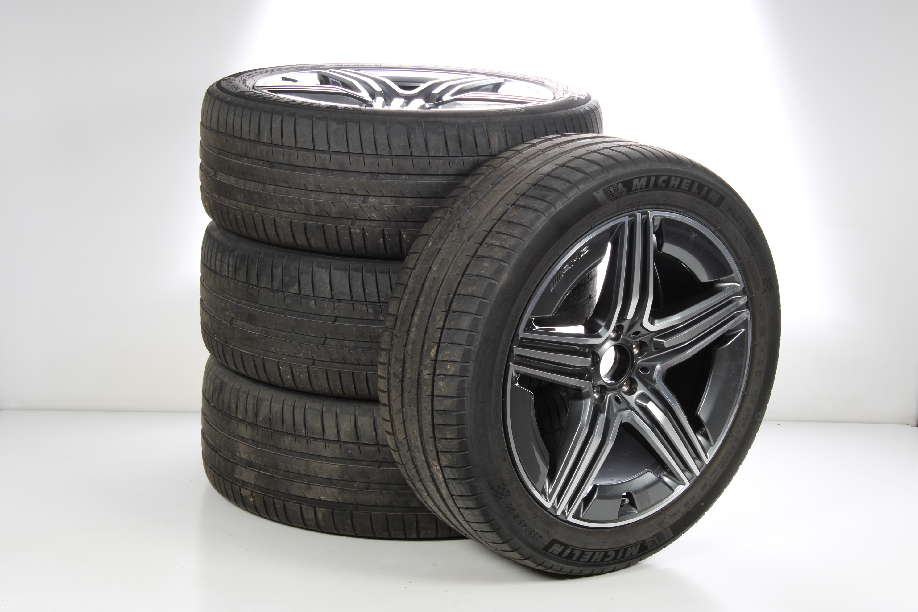 glcアルミ8.5j20インチ 2本セット glcアルミ8.5j20インチ2本セット